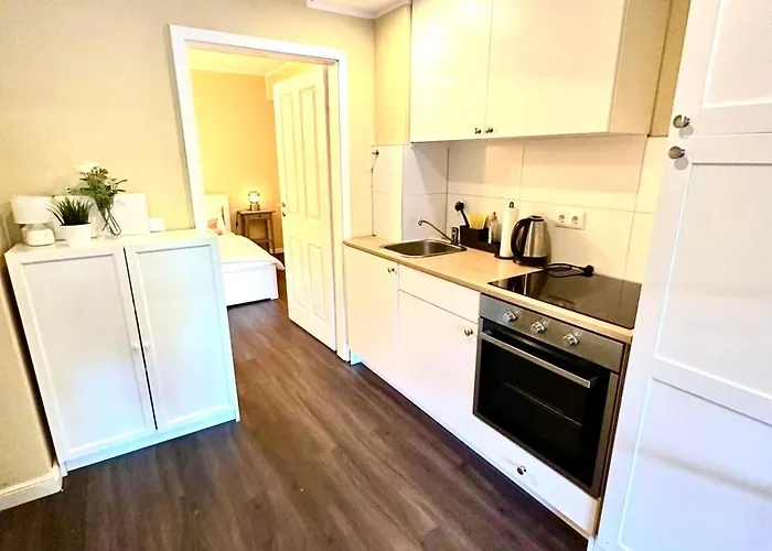 Zentrales Apartment Mit Terrasse