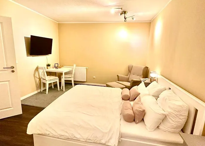 Zentrales Apartment Mit Terrasse